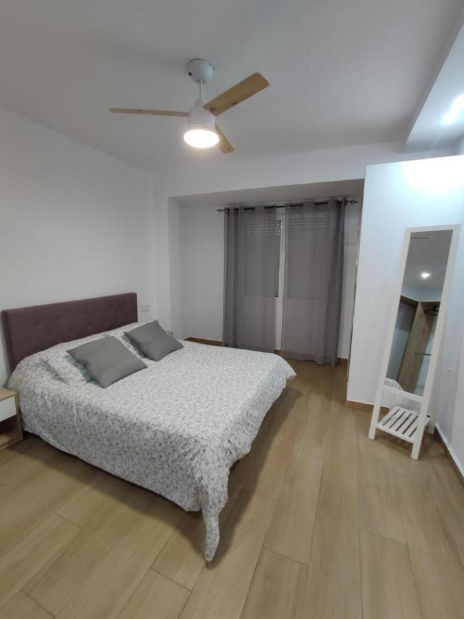 Piso 3 dormitorios renovado centro urbano Dénia Esterno foto